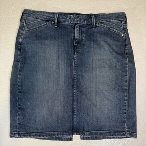 Levis Jeans Denim Skirt Genuinely Crafted Blue Size 10/30 6 Pockets Black Tab